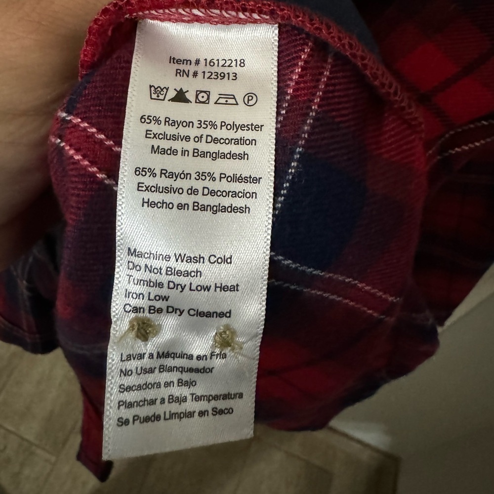 Flannel top - Picture 6 of 6